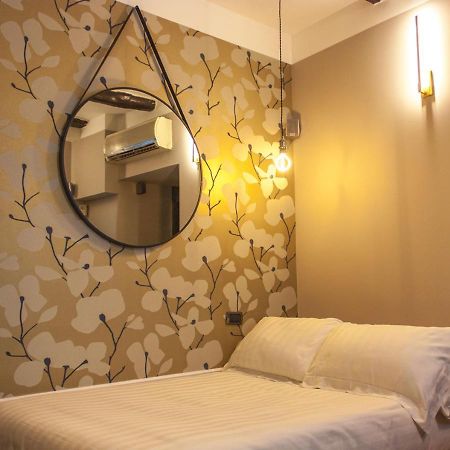 Apartmán Relais Santa Chiara Neapol Exteriér fotografie