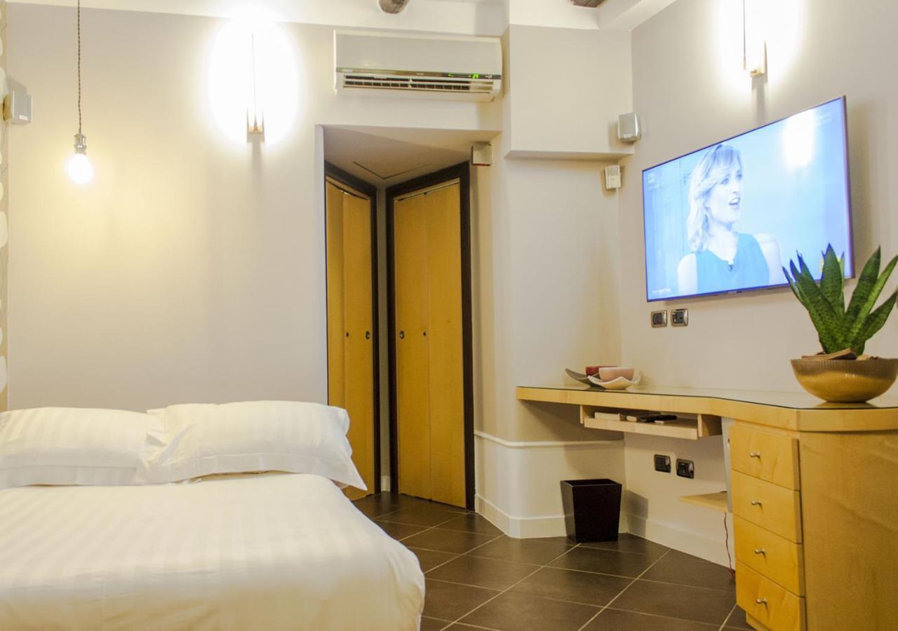 Apartmán Relais Santa Chiara Neapol Exteriér fotografie