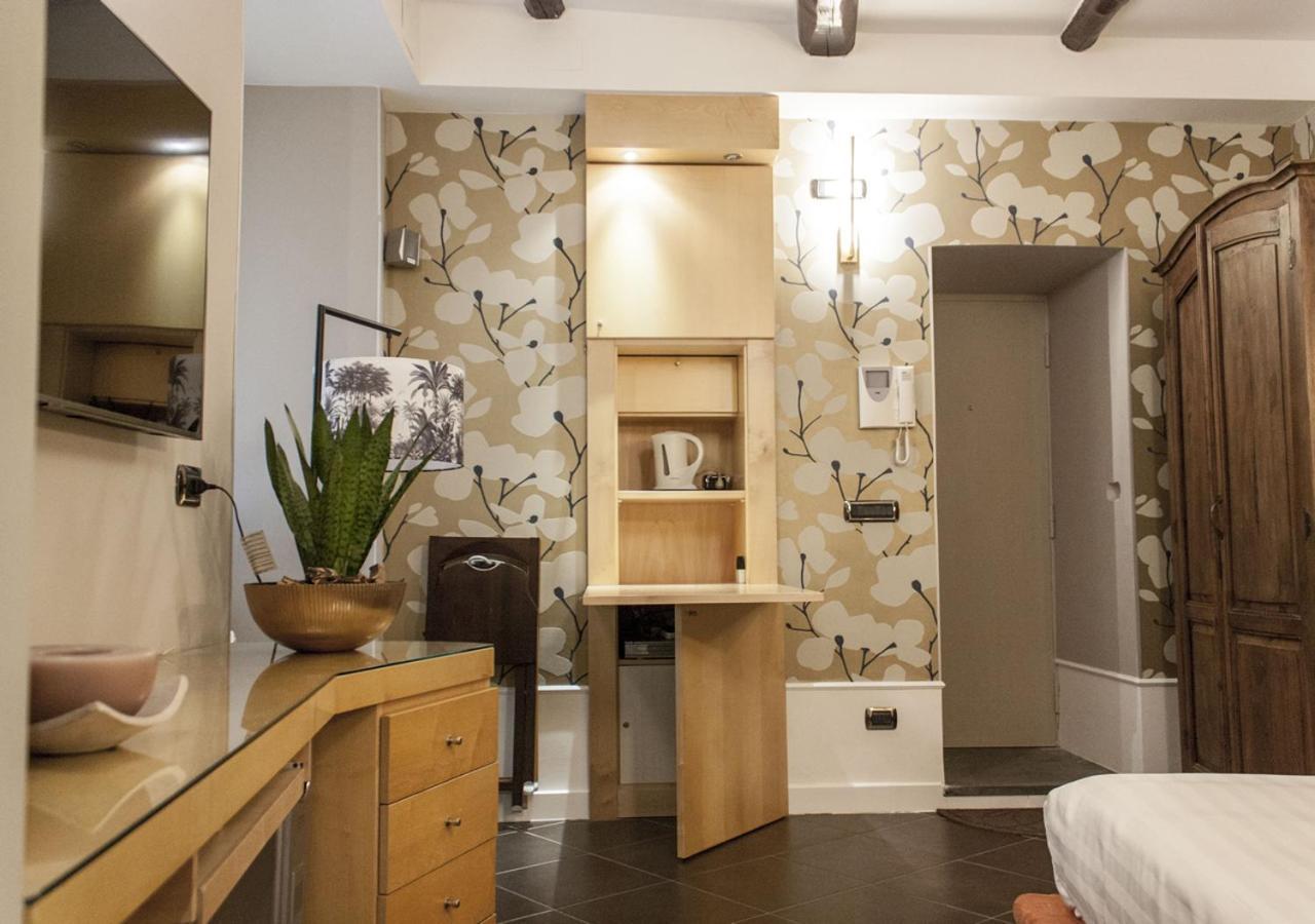 Apartmán Relais Santa Chiara Neapol Exteriér fotografie